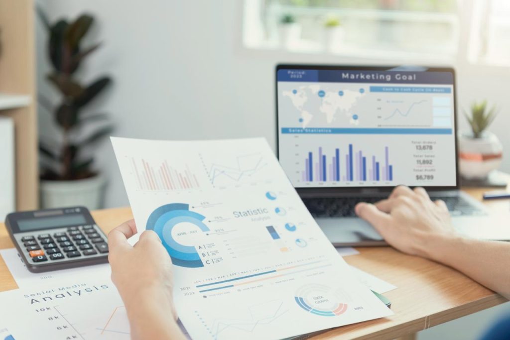 gestion commerciale entreprise adminys